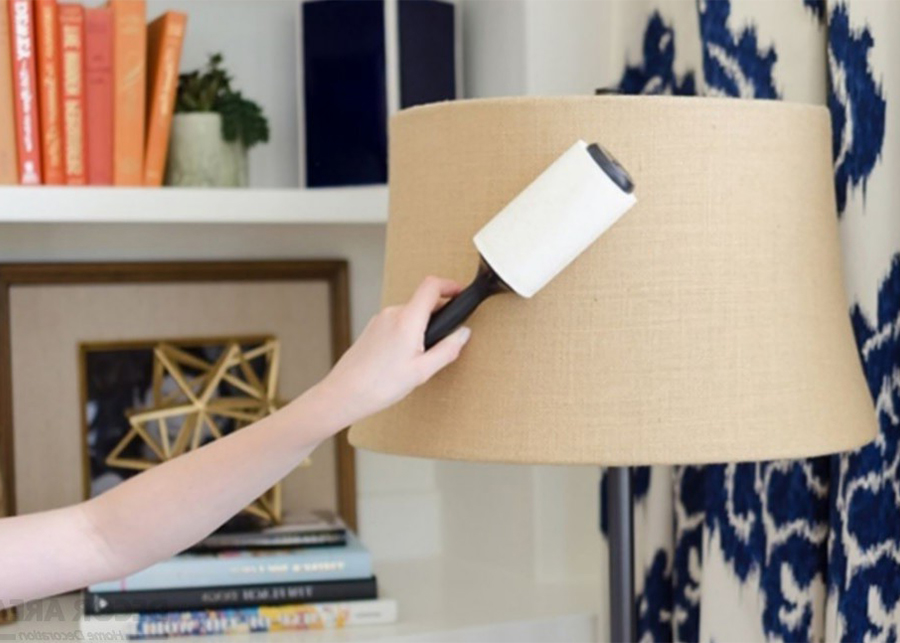 Can you bleach a lampshade?